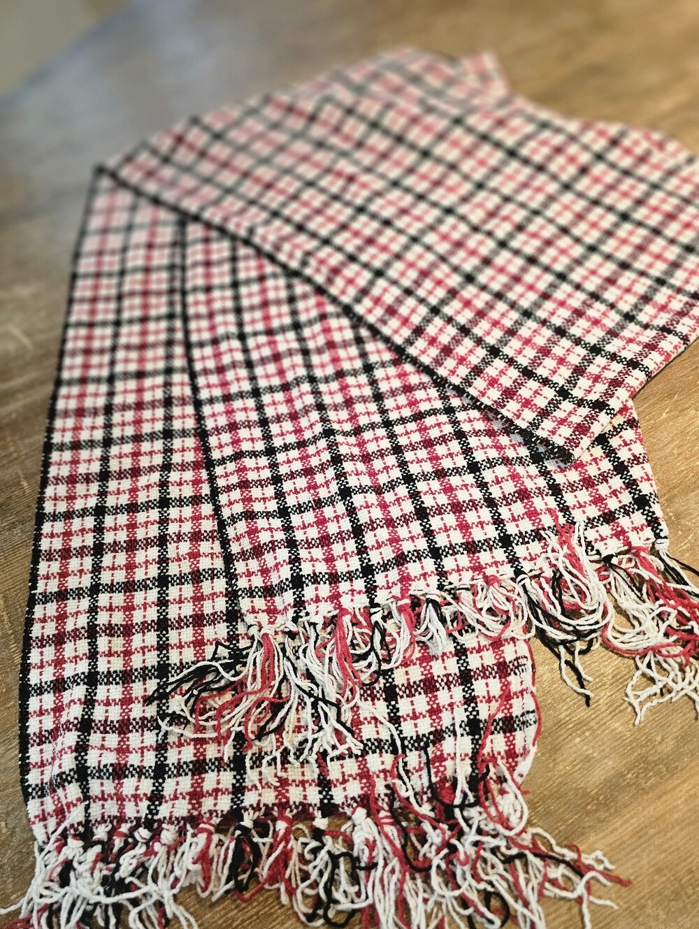 Charming Charlie Checkered Plaid Fringe Ladies Scarf Crimson Red Black & White
